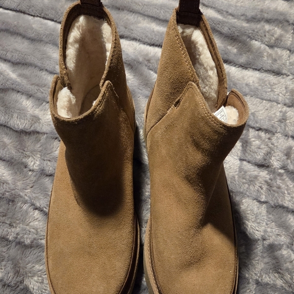 UGG Australia Womens Alina Mini Platform Ankle Boots Sz 9 - Picture 5 of 5